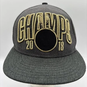 Gorra de vestuario New Era 2018 Champs Golden State Warriors 9Fifty SnapBack OSFM - Imagen 1 de 15