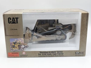 Norscot CAT D11R Track Type Tractor Machines At Work Series 1:50 Die-Cast 55179 - Picture 1 of 6
