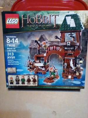Lego 79016 - The Hobbit Attack on Lake-Town  used set  - Image 1 of 4