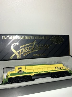 HO Bachmann Spectrum GP30 Diesel- Reading #5520-Tested&Working In Box - Image 1 of 4