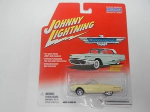 Johnny Lightning Thunderbird Ford 1962 Thunderbird Sports Roadster - Picture 1 of 4