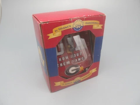 Hannah's Handiworks Desk Clock Georgia Bulldogs UGA How bout them dawgs Cover