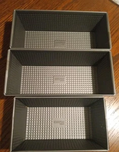 Lot of 3 -Norpro Chile Nonstick Heavy Gauge Steel Bread Pan 10 x 4.5 x 3 In EXC - Picture 1 of 7