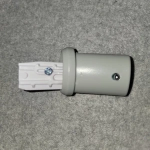4Moms Mamaroo Replacement Part Bracket and Screw Attachment A Model 1037 1026 - Picture 1 of 3
