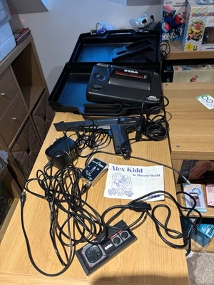 SEGA Master System 2 Console with light gun in portable carry case.  Tested. - Image 1 of 4