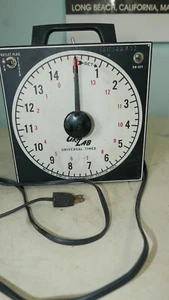 Dimco-Gray GraLab  172 Darkroom Timer Tested & Working - Picture 1 of 4