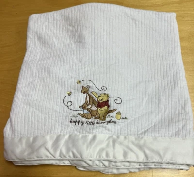 Manta bebé Disney Happy Little Honeybees Winnie Pooh Kanga Roo blanco satinado de colección Foto 1 de 4