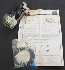 ABB BBC SACE Einschaltauslöser für Leistungsschalter G2 Novomax G2 220VDC - Picture 1 of 8