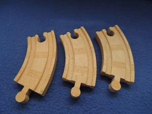 THOMAS TRAIN WOOD WOODEN LOT 3 CURVED TRACK TRACKS 3.5" - Picture 1 of 2