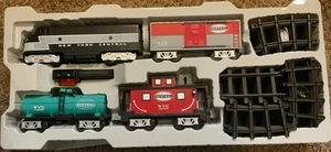 Lionel New York Central #563 Battery Powered Freight Train Set #7-11980 NIB - Picture 1 of 15