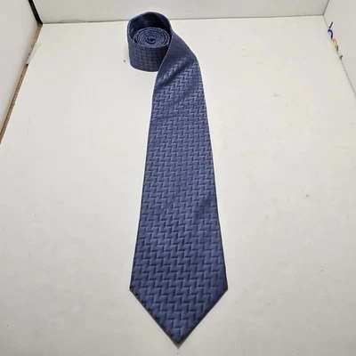 David Taylor Blue Geometric 100% Silk Tie - 60L 3.75W - Image 1 of 4