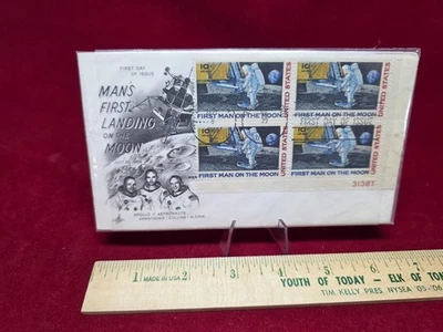 First Day Cover US Man on the Moon 1969 Rare Corner Block - Image 1 of 4
