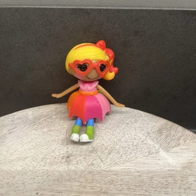 Mini muñecas Lalaloopsy de 3 pulgadas April Sun Splash corazón gafas ¡difíciles de encontrar! Foto 1 de 4