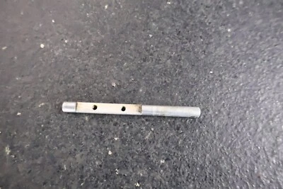 HONDA 1982 1983 GL1100 GOLDWING FRONT RIGHT CARBURETOR ROD THROTTLE VALVE SHAFT - Image 1 of 4