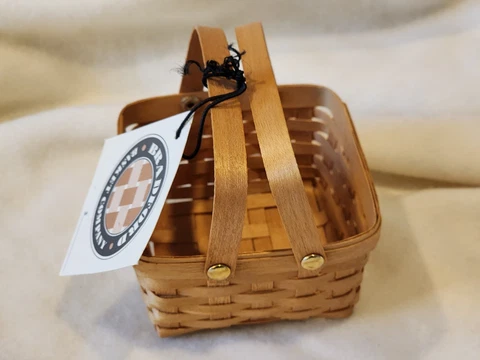 2000 Bradford Basket Company Mini Basket with Handles 3” Cover