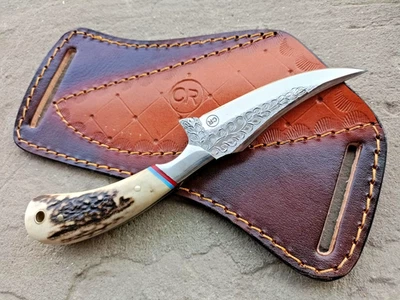 HANDFORGED CUSTOM HUNTING HAND ENGRAVED SKINNER KNIFE WITH  STAG  HANDLE&SHEATH - Image 1 of 4