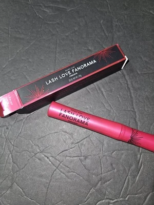 Mary Kay Lash Love Fanorama Black New - Image 1 of 3
