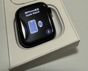 Apple Watch Series 7 45mm Aluminum Case with Sport Band Midnight GPS + Cellular - Picture 1 of 10