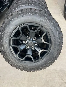 18” Dodge Ram 1500 TRX Black 6 lug rims A/T BF Goodrich 255/70/18 New Tires Set - Picture 1 of 3