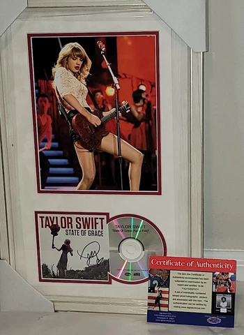 TAYLOR SWIFT Signed State of Grace UK CD PROMO & PRESS STICKER Rare certified Cover