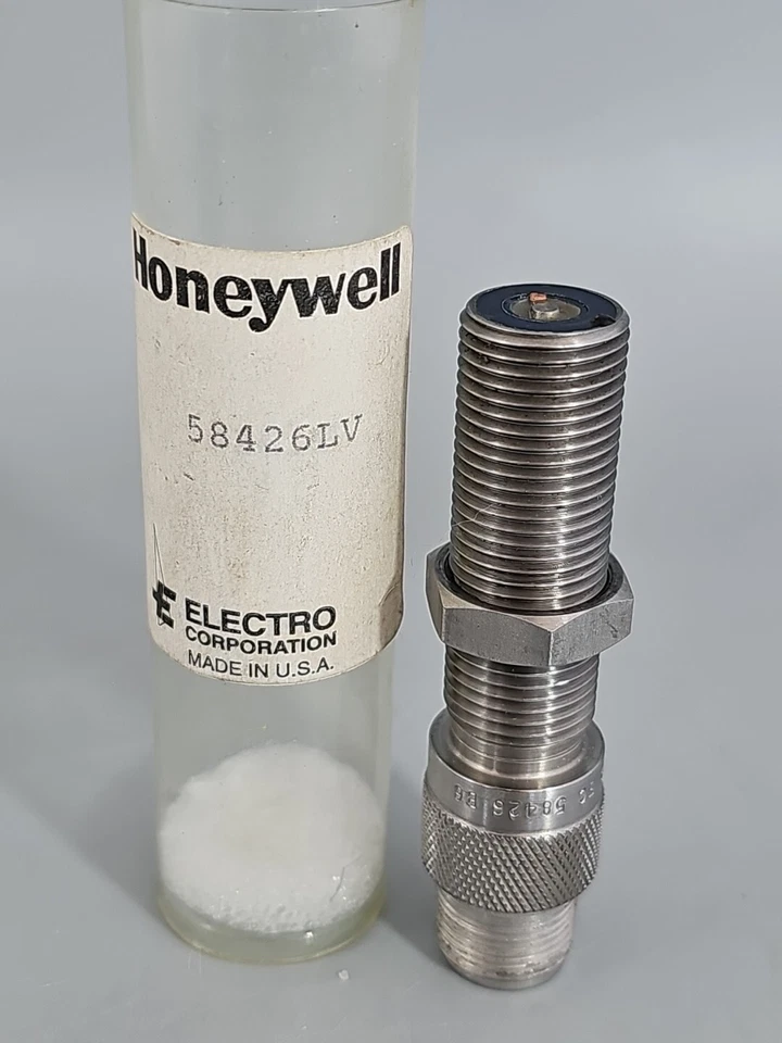 New OEM 58426LV Digital Magnetic Pickup Sensor - Image 1 of 4