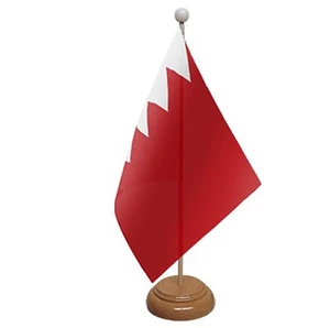 BANDERA DE MESA BAHRÉIN 9"X6" CON BASE DE MADERA BANDERAS - Imagen 1 de 1