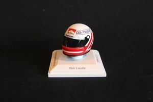 TSM helmet Niki Lauda (AUT) 1:8 1982 (McLaren) - Bild 1 von 8