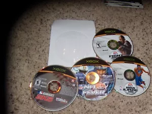 Lote de 4 juegos en vivo de Xbox: béisbol, fiebre de la NFL 2003, NBA en vivo 2005 y noche de lucha - Imagen 1 de 1