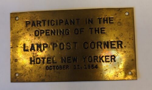 Vintage Lamp Post Corner Hotel New Yorker York 1954 Plaque