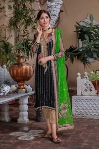 Pakistani Shalwar Kameez Dress - Designer Embroidered Eid Wear - Picture 1 of 5