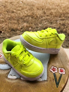 Nike Air Force 1 "UV Yellow" Toddler 6C - Picture 1 of 7