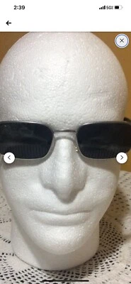 Gafas de sol vintage Gant GT59 ovaladas de metal negro monturas Italia Foto 1 de 4