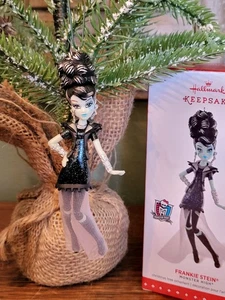2015 Hallmark Ornament ~ FRANKIE STEIN ~  MONSTER HIGH SHOW.           - Picture 1 of 4