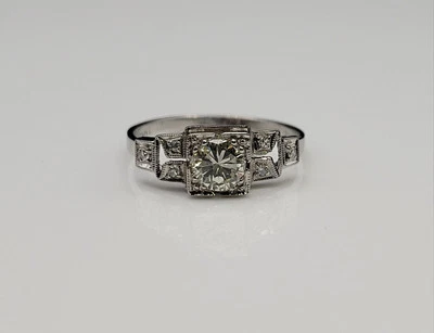 Platinum Vintage Ladies 7 Round Diamonds 0.50 ctw. Small Wedding Ring Size 5.5 - Image 1 of 4