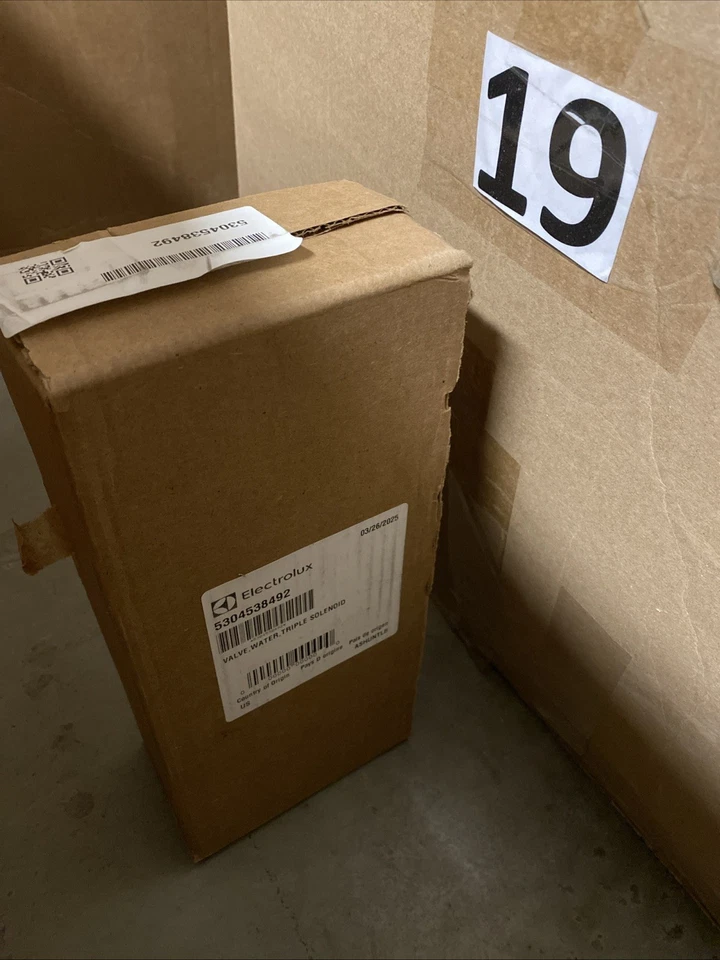 Frigidaire/ Electrolux OEM 5304538492 Frigidaire Refrigerator Water Valve