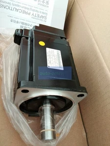 YASKAWA SGMAS-04ACA6C AC SERVO MOTOR SGMAS04ACA6C New In Box Expedited Shipping - Picture 1 of 2