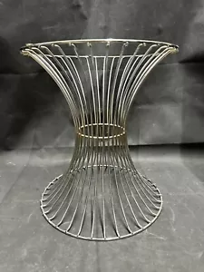 Fioriera Knoll moderna filo cromato tulipano SOLO BASE tavolino vintage Mcm - Foto 1 di 5