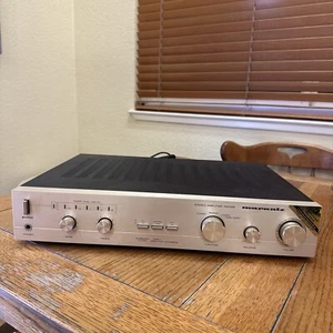 Amplificador estéreo Marantz PM225 carcasa de metal plateado Japón de colección sin probar - Imagen 1 de 10