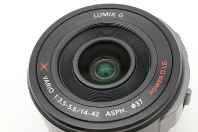 Panasonic LUMIX Objetivo zoom estándar Micro Cuatro Tercios G X VARIO PZ 14-42mm / F3. Foto 1 de 4