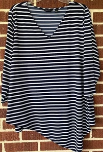 Top túnica de punto Susan Graver dobladillo cruzado asimétrico azul blanco a rayas talla XL - Imagen 1 de 4