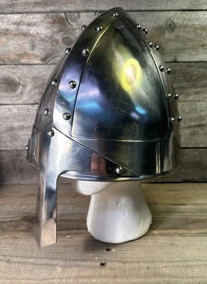 Casco Normando Medieval Artesanal Armadura Histórica Casco LARP Juegos con disfraces Foto 1 de 4