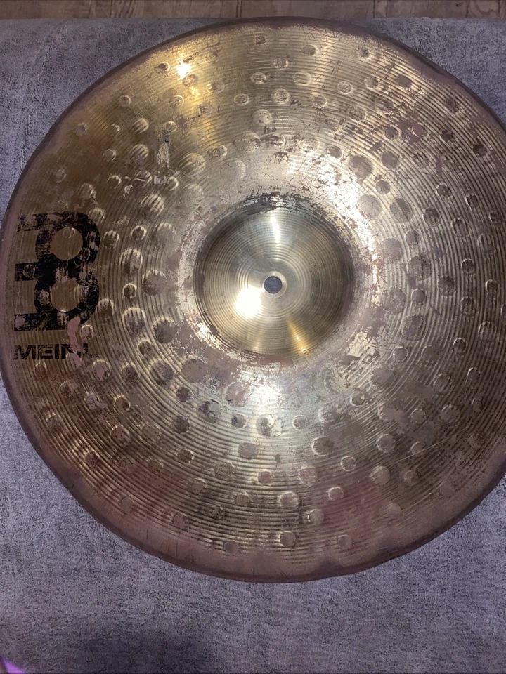 Platillo de choque de latón Meinl HCS de 16 pulgadas Foto 1 de 4