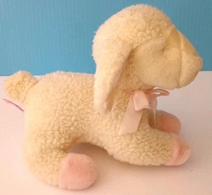 Russ Lullaby Lamb Plush Musical Wind Up Toy Tested Works 9" Plays Jesus Loves Me - Picture 1 of 8