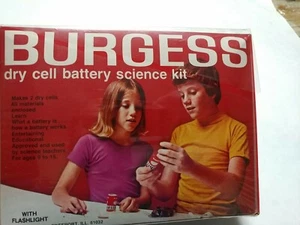 Vintage 1970s Burgess Dry Cell Battery Flashlight Science Kit, New Old Stock NOS - Picture 1 of 6