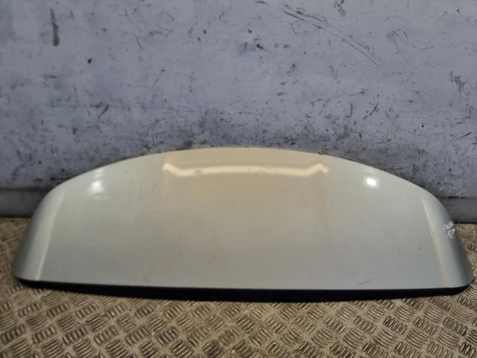 ALERÓN PUERTA TRASERA MERCEDES A200 2,1 L DIÉSEL AUTOMÁTICO W176 TECHO TRASERO 2015 ALERÓN Foto 1 de 4