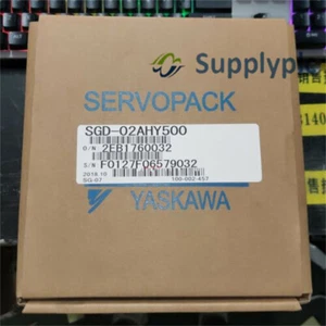 Yaskawa SGD-02AHY500 Servo Drive New In Box Expedited Shipping 1PCS - Picture 1 of 4