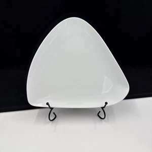 Denby-Langley Serve Triangle (1) 9” Salad Plate Porcelain Bright White •Rare• - Picture 1 of 13