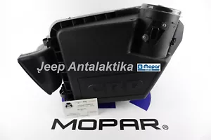 Aire Limpiador Caja Jeep Wrangler JK 11-18 2.8L Diesel 68306465AA Nuevo Original - Picture 1 of 6