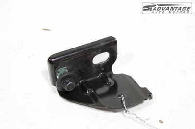 2019-2023 凯迪拉克 XT4 前右乘客侧前灯减速支架 原始设备制造商 — 第 1/4 张图片