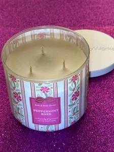 Bath & Body Works ~ "PEPPERMINT BARK" 3-Docht-Duftkerze 14,5 Oz. - Bild 1 von 4